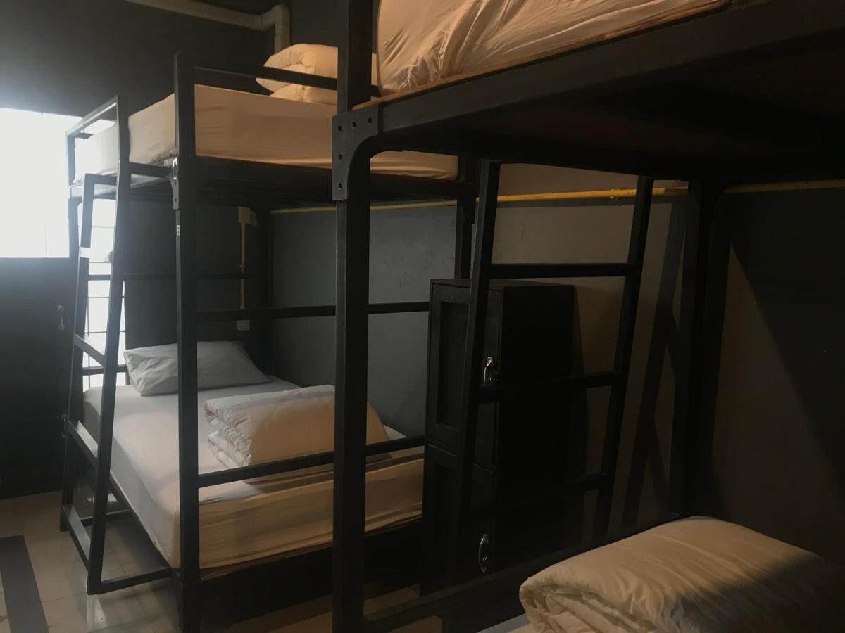 248 Street Hostel Chiang Mai Zewnętrze zdjęcie