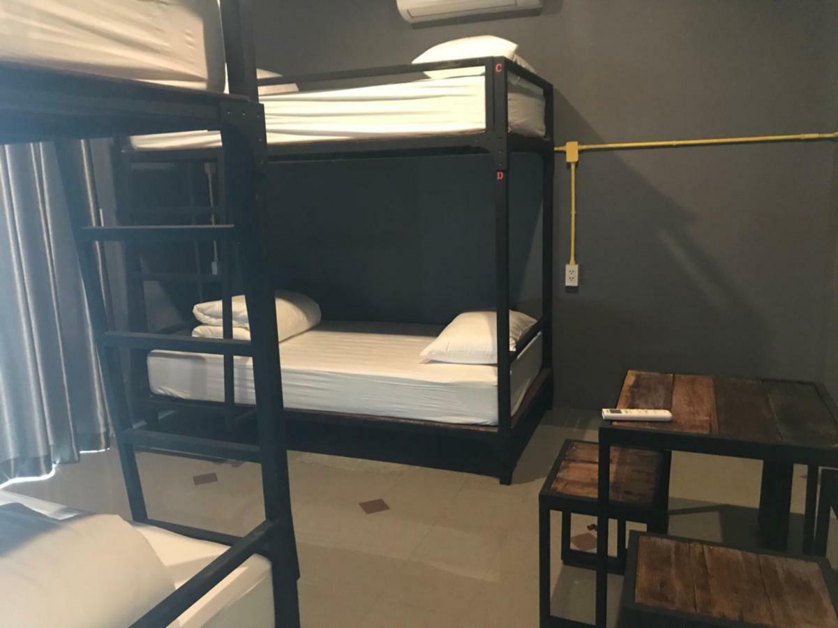 248 Street Hostel Chiang Mai Zewnętrze zdjęcie