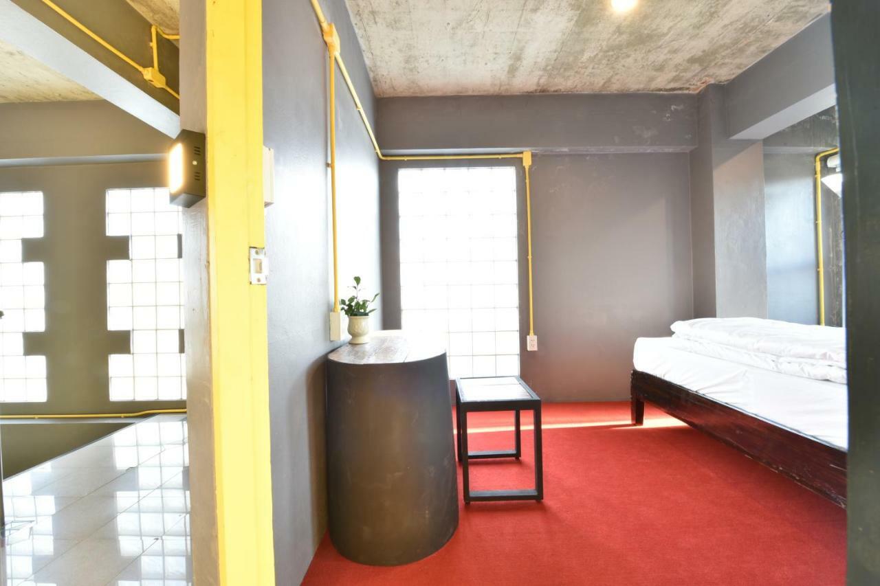 248 Street Hostel Chiang Mai Zewnętrze zdjęcie