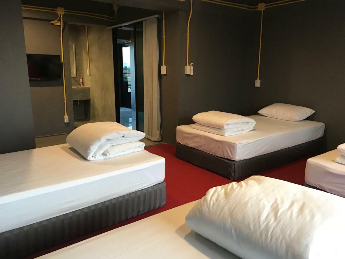 248 Street Hostel Chiang Mai Zewnętrze zdjęcie